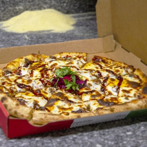 Show Pizza